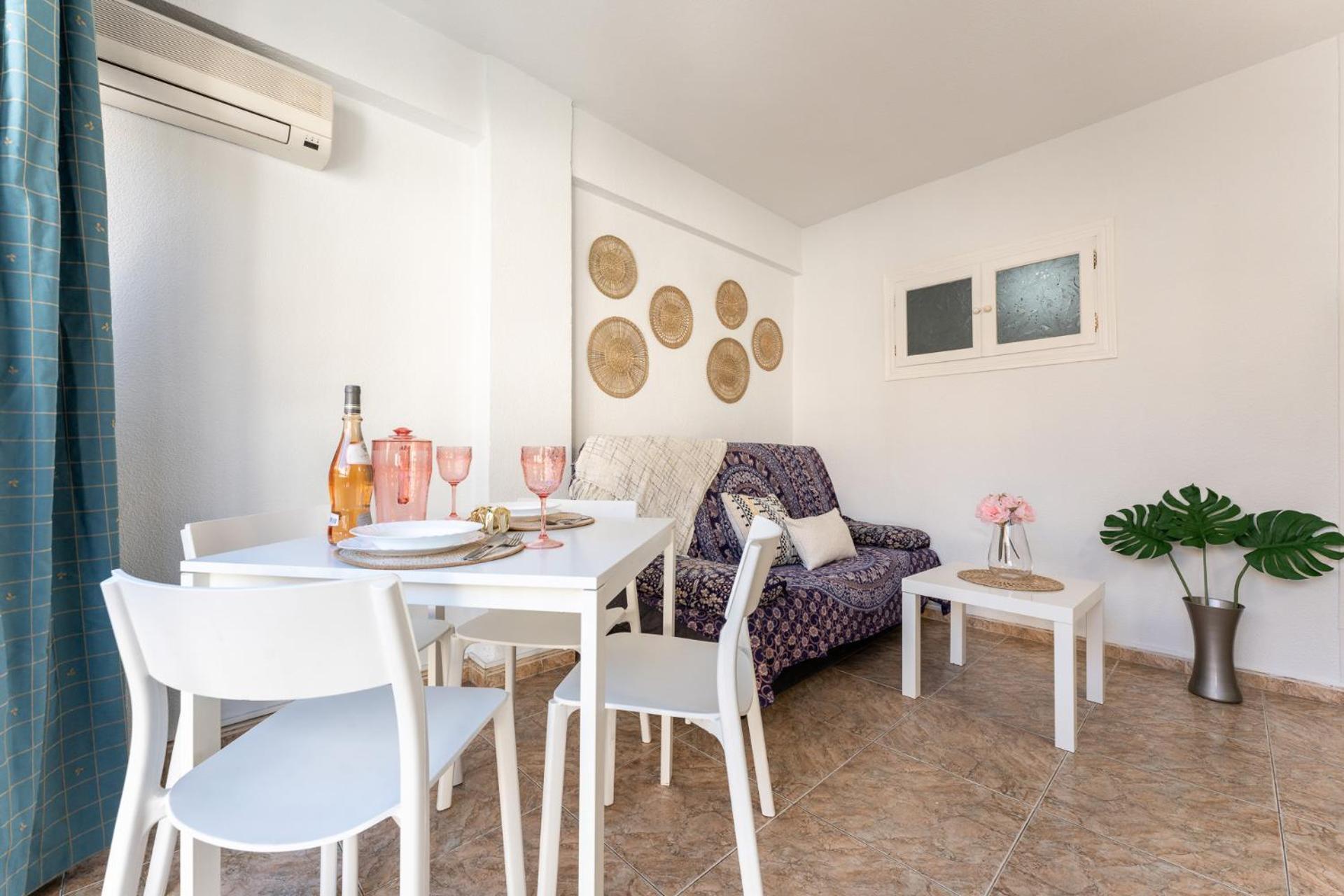 Malagasuite Fuengirola Beach & Sun ภายนอก รูปภาพ